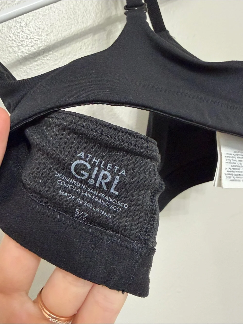 Athleta Girl Just Right Adjustable Bra in Black - Size S (7)